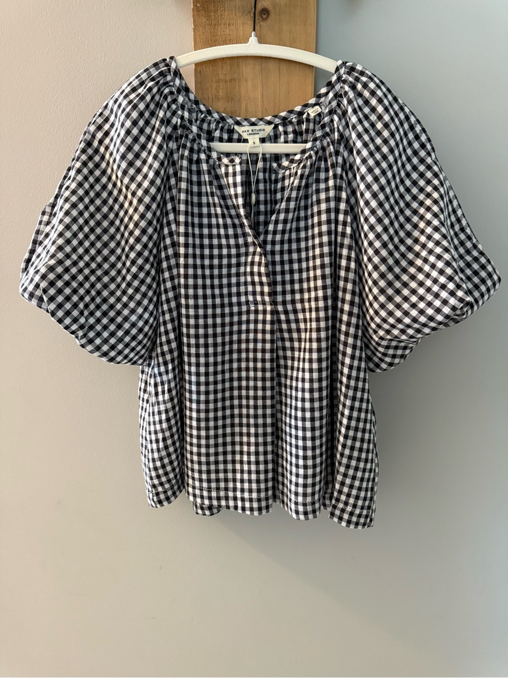 MAX STUDIO Black & White Gingham Puff Sleeve Top, NWT